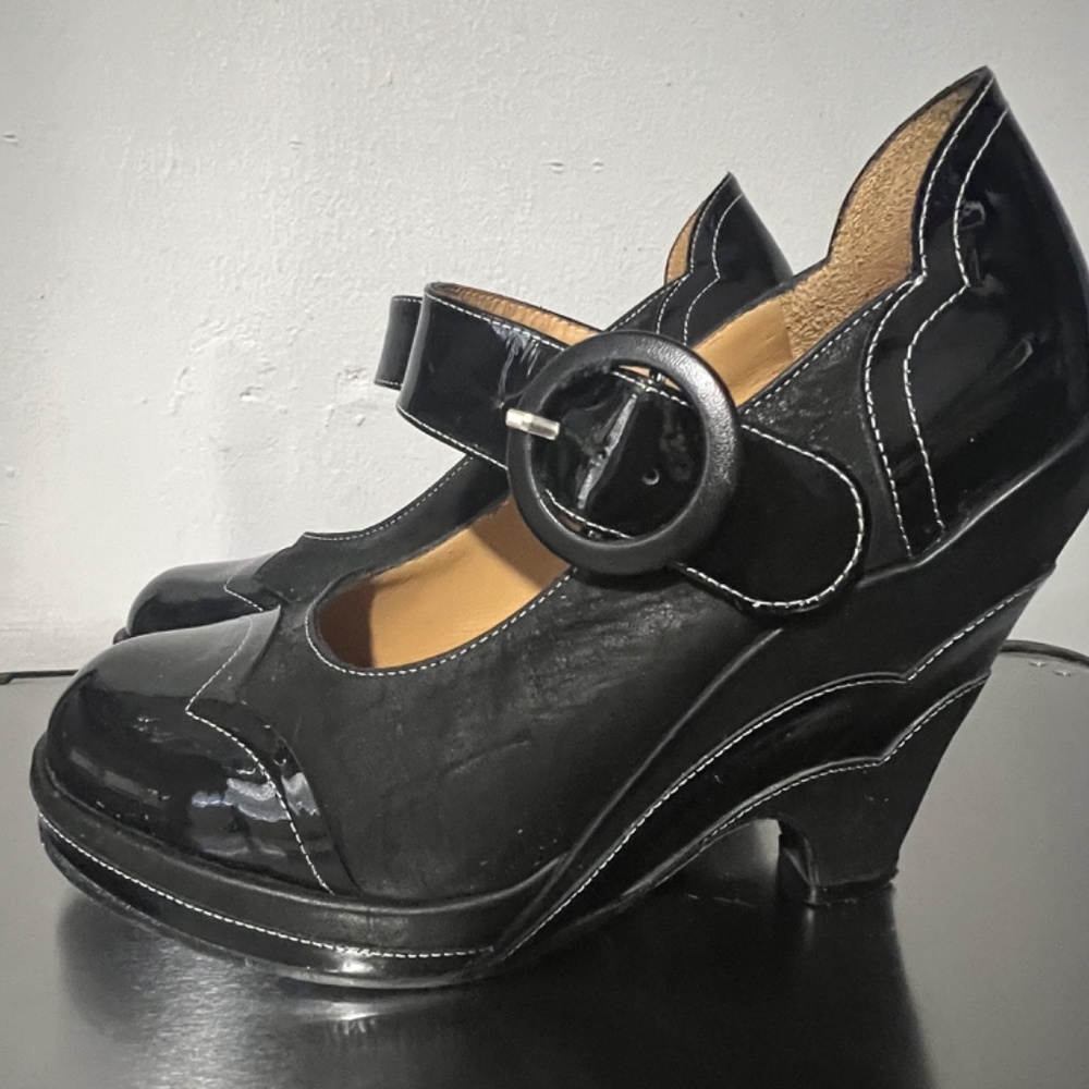 Fluevog Miss July - Picture 2 of 6